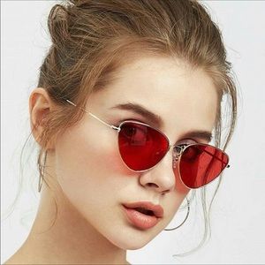 🎊2 for $15🎊🎊🎊Red Retro Sunglasses❤️
